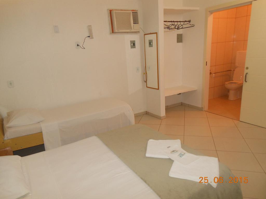 Pousada Xodo Da Praia São Pedro da Aldeia Zimmer foto